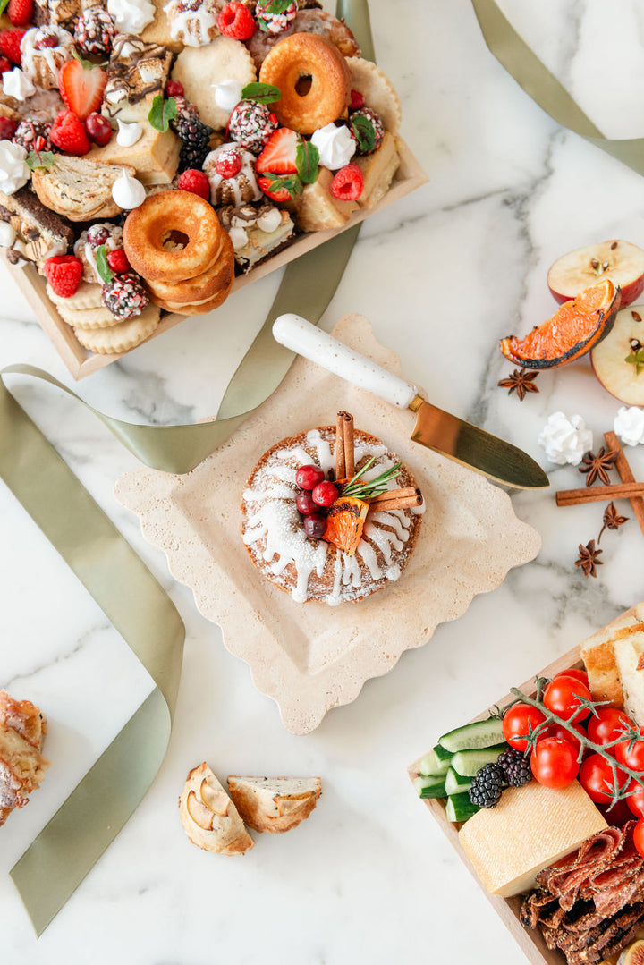 Mini Pecan Spice Cake
