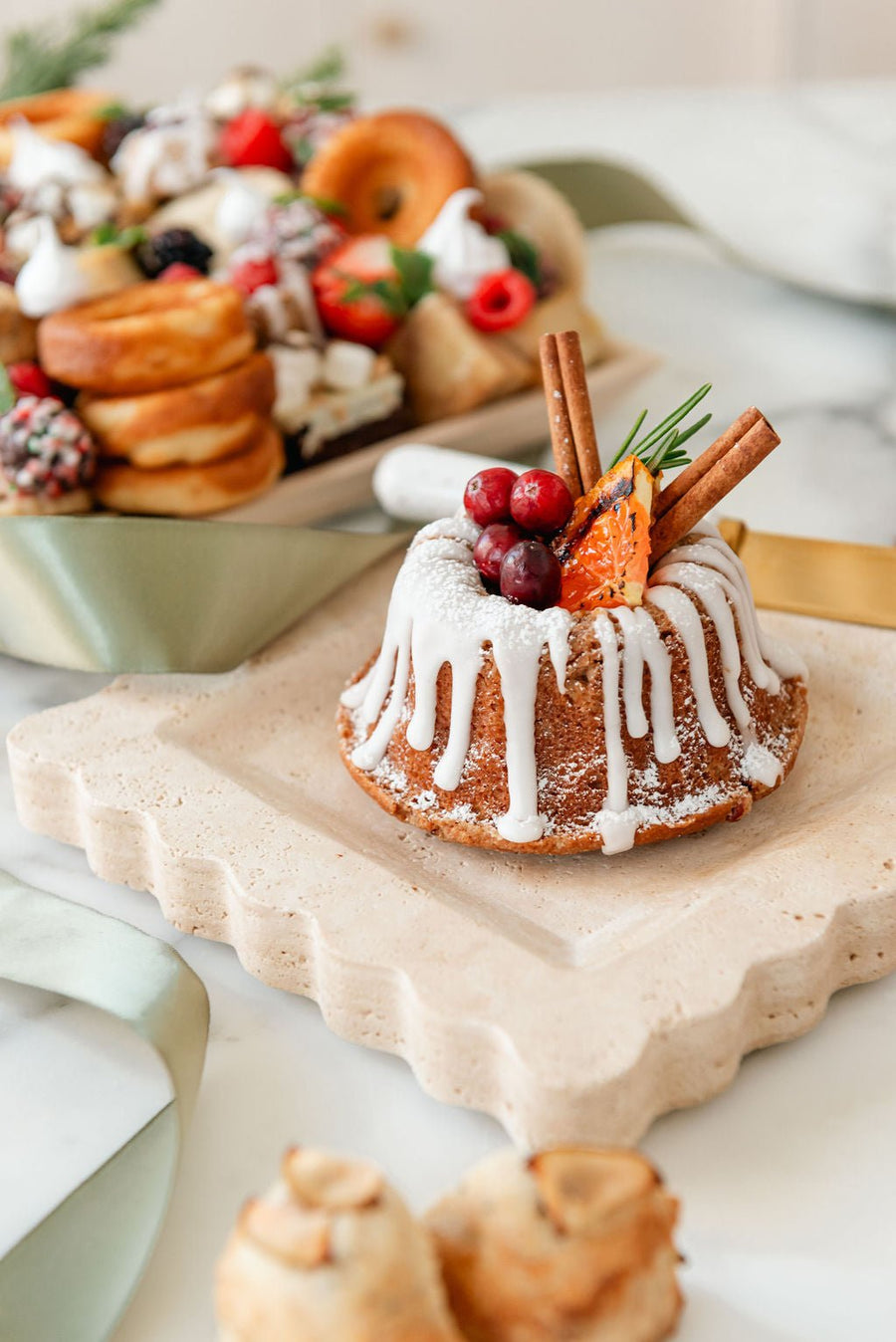 Mini Pecan Spice Cake - Olive & Fig