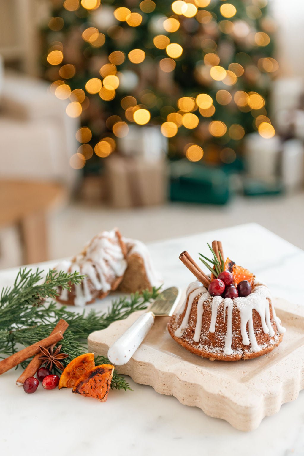 Mini Pecan Spice Cake - Olive & Fig