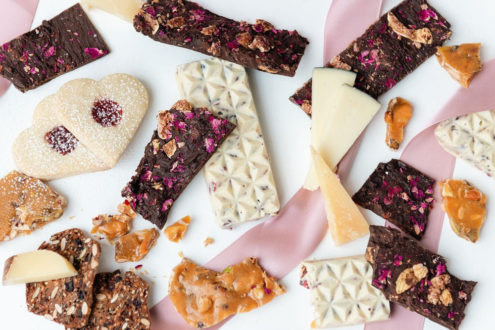 Sweet & Savoury Box - Olive & Fig